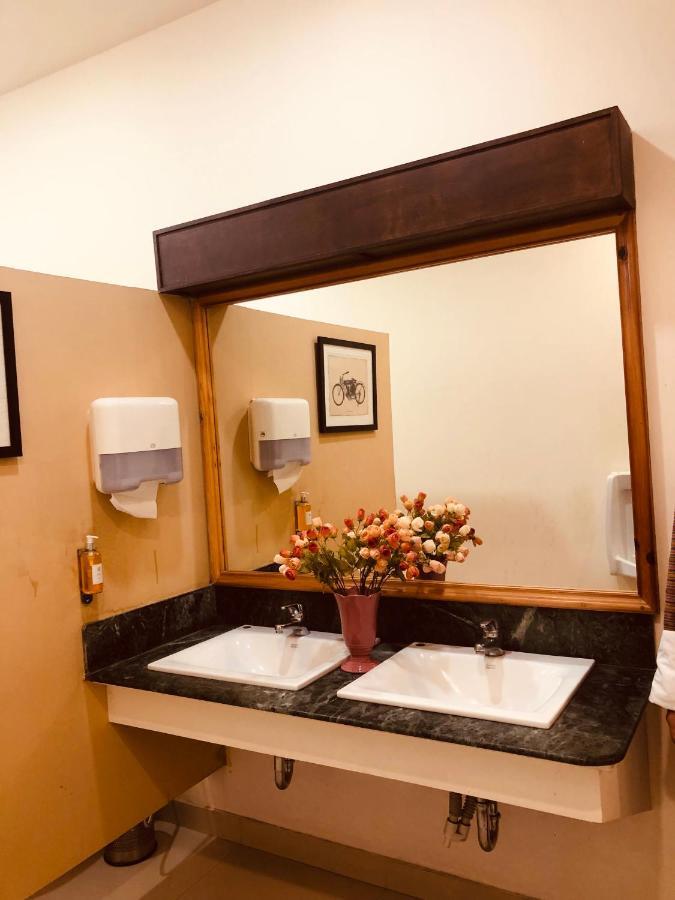 Bhutan Suites Thimphu Dış mekan fotoğraf